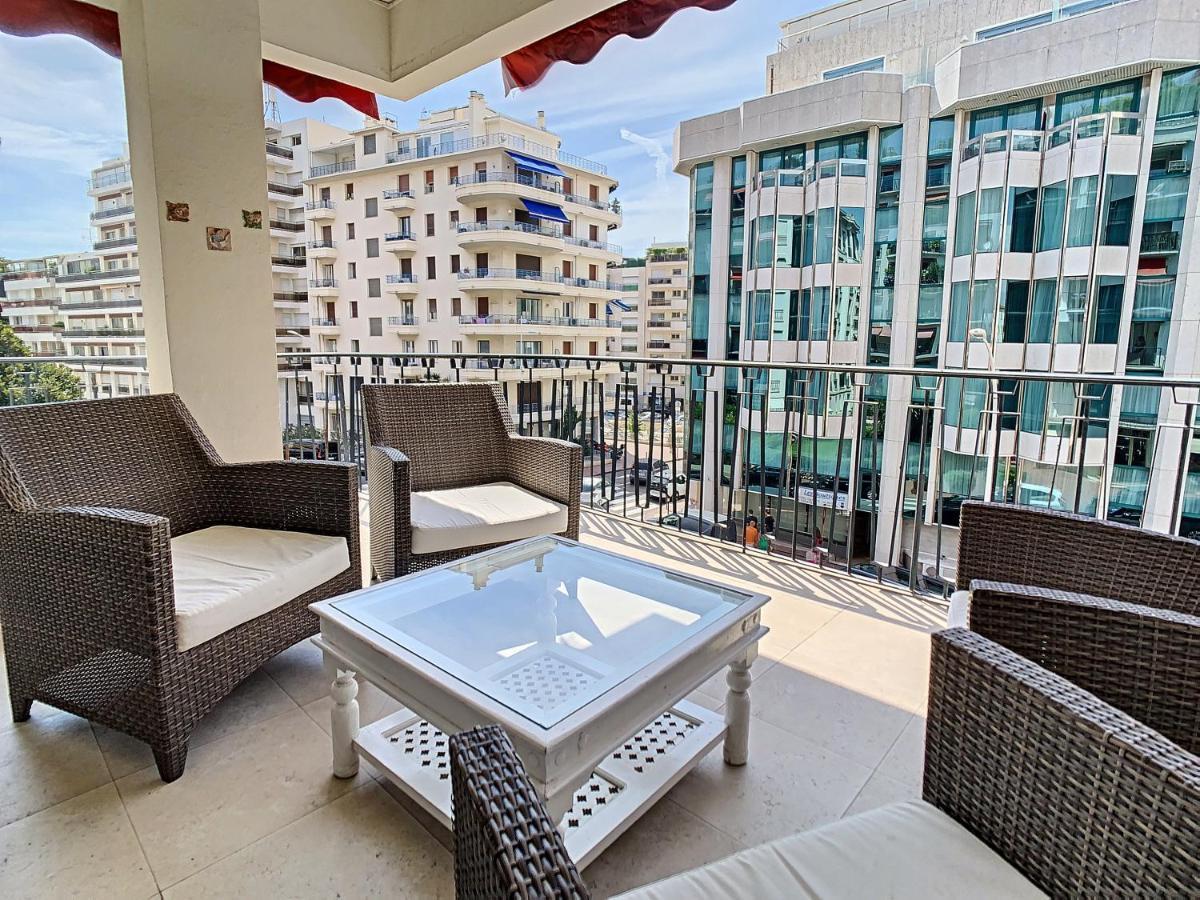 Centre : Rond Point Duboys D'angers Apartment Cannes