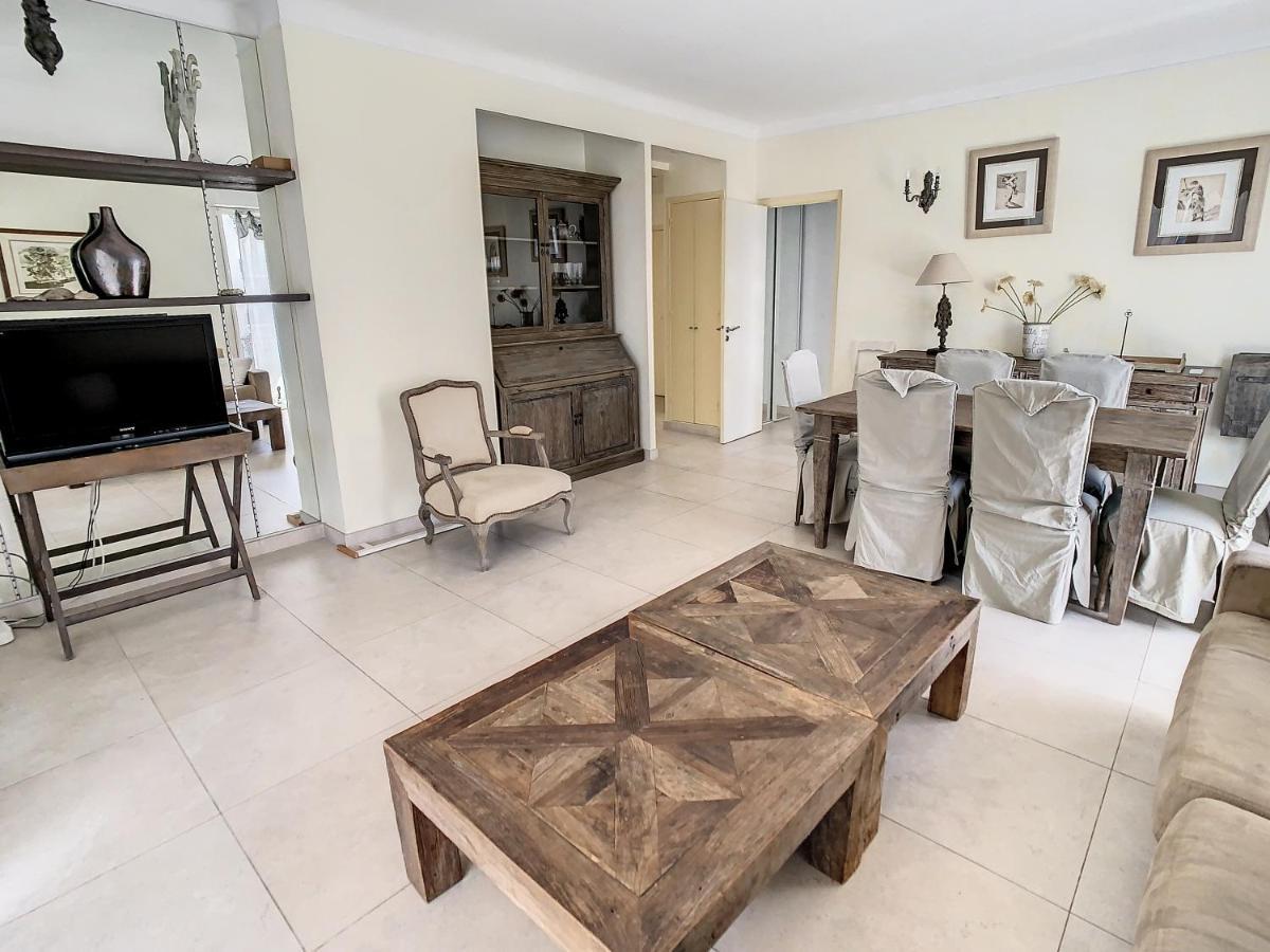 Apartment Centre : Rond Point Duboys D'angers